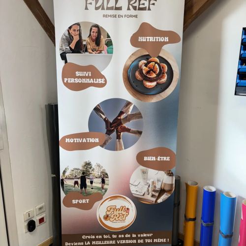 Roll-up personnalisé pour le club de remise en forme Full Ref