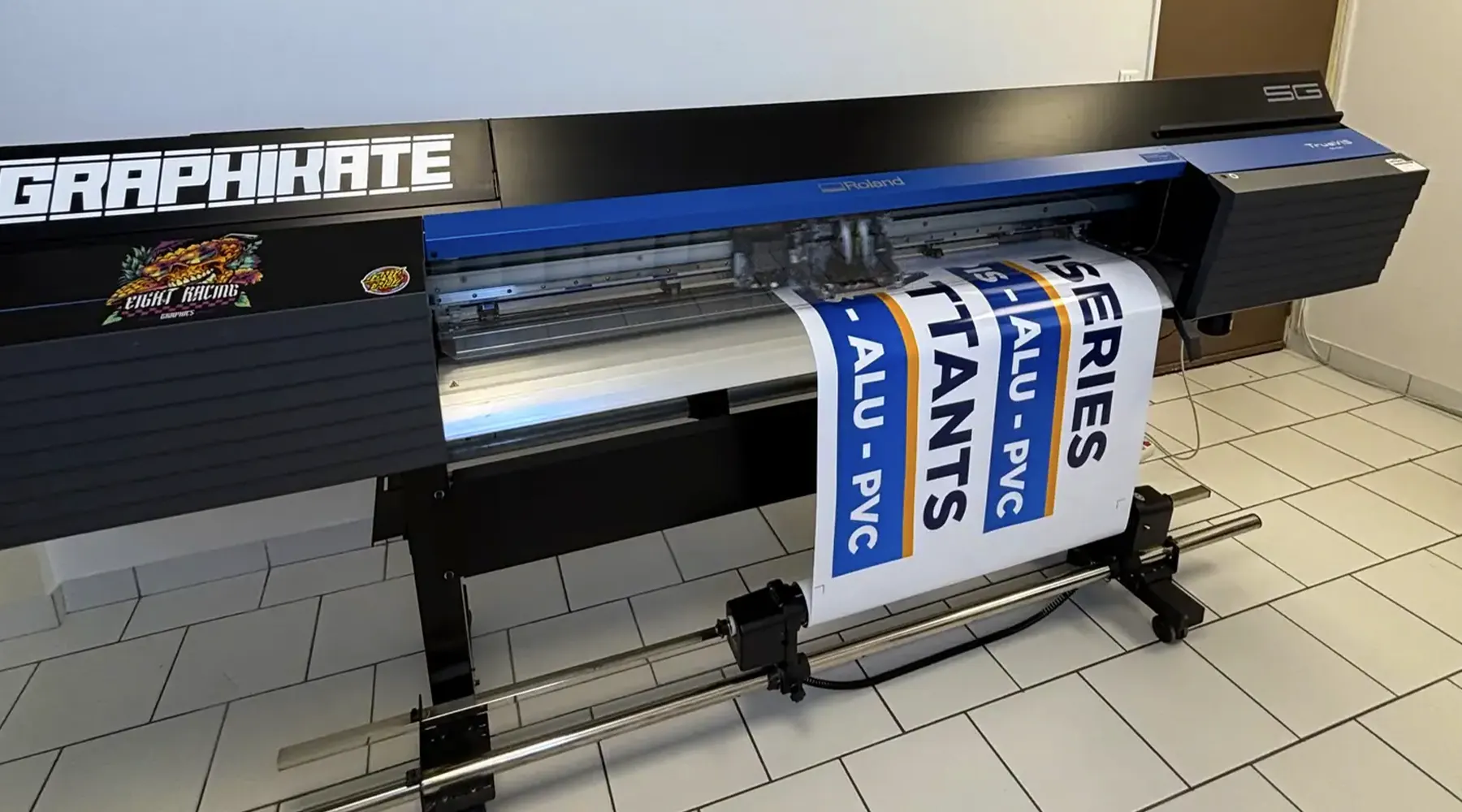 Imprimante grand format Graphikate pour stickers, adhésifs et bâches publicitaires